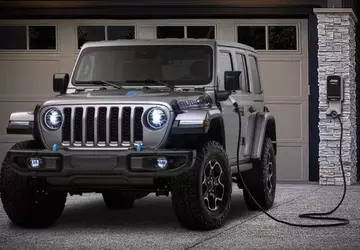 Stellantis stellt die Produktion von Jeep- ...