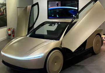 Tesla Robotaxi, das unbemannte Taxi, erstmals ...