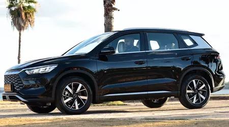 BYD präsentiert sein erstes Hybridfahrzeug, das mit Bioethanol fährt