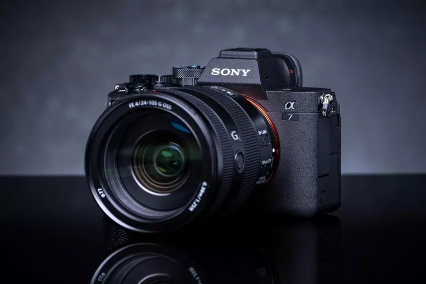 Die neue spiegellose Vollformatkamera Sony A7V könnte bereits im November angekündigt werden