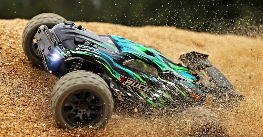 1:18 HAIBOXING Rock Racer