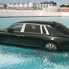 Ein Foto eines Rolls-Royce im Wasser