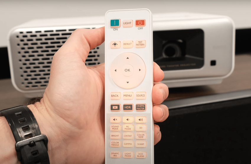 BenQ HT2060 Android-Projektor