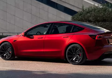 Frankreich hat gefordert, dass Tesla falsche ...