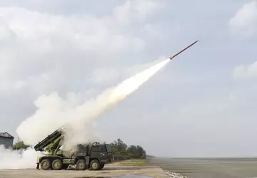 Indien versucht, Russland auf dem Waffenmarkt ...