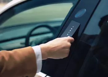 Tesla hat still und leise die ...