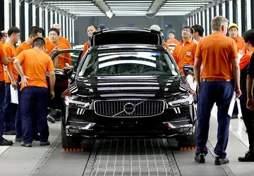 Volvo S90 Limousine ist dem US-Handelskrieg ...
