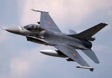 Belgien liefert 30 F-16 Fighting Falcon-Kampfflugzeuge ...