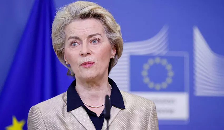 Die Piloten von Ursula von der Leyens Flugzeug mussten aufgrund von GPS-Signalstörungen auf Papierkarten landen: Verdacht auf russische Einmischung