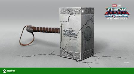Was für ein Ding: Microsoft hat eine limitierte Auflage der Xbox Series X im Stil von Thors Hammer enthüllt