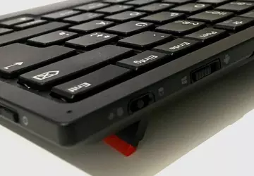 Lenovos solarbetriebene Bluetooth-Tastatur, die sich mit ...