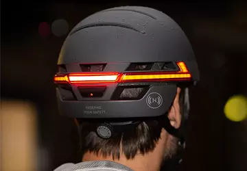 Huawei hat einen HarmonyOS-basierten intelligenten Helm ...