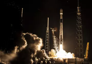 SpaceX hat den 5.000sten Starlink-Satelliten in ...
