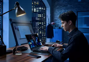 ASUS führt ROG Zephyrus S17-Notebooks ab ...