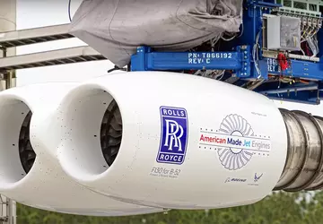 Rolls-Royce und Boeing beginnen mit der ...