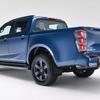 Bild des Isuzu D-Max EV vor landschaftlicher Kulisse