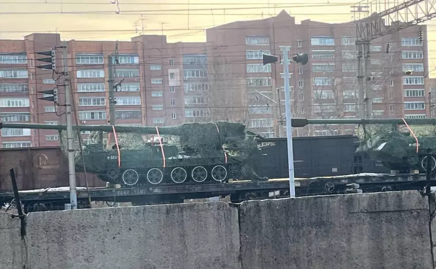 Erstes Foto von Nordkoreas M1989 Koksan in Russland