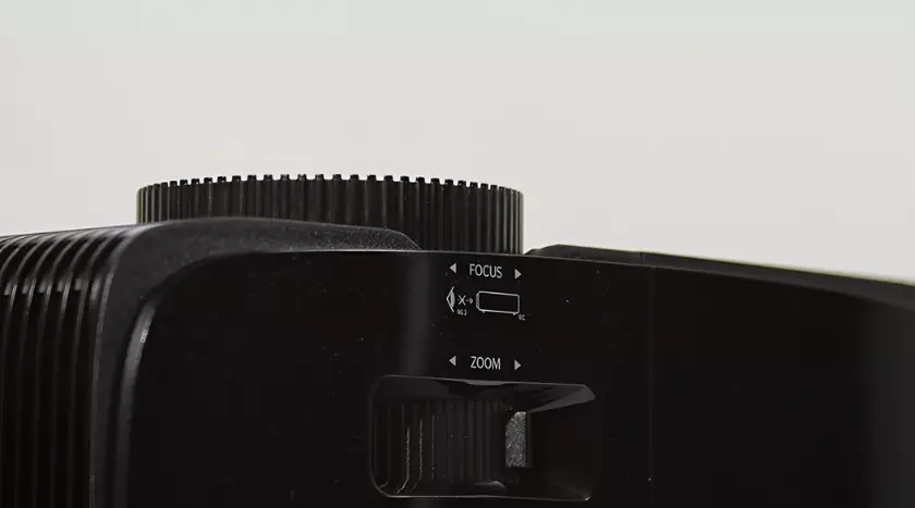 Optoma HD146X beste Projektoren für kleine Räume
