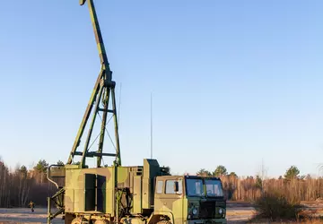 Schwedische Giraffe-75-Radare in Kombination mit RBS-70, ...