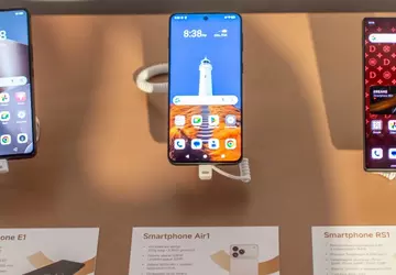 Erste Dreame-Smartphones vorgestellt: Budgetmodell mit AMOLED-Bildschirm, ...