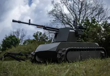 UTE MT-1: Roboter mit großkalibrigem Maschinengewehr ...