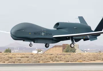 Die strategische US-Drohne RQ-4B Global Hawk ...