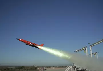 Kratos erhält 49,57 Mio. $ für ...