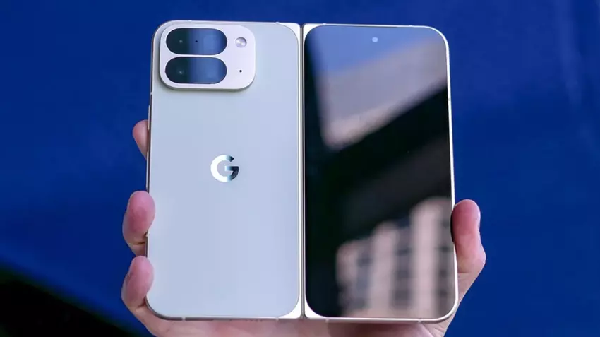 Google Pixel 10 Pro Fold - faltbares Telefon im Buchformat