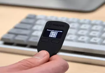 Ein Hacker hat sich in 12 ...