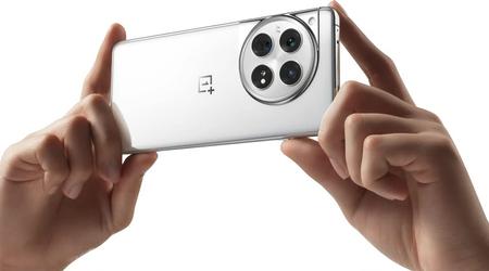 OnePlus 12 Glacial White Edition hat sein Debüt außerhalb Chinas gemacht