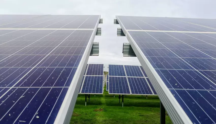China will bis 2030 11 Milliarden Dollar in Solar-, Wind- und Kohleenergieprojekte investieren