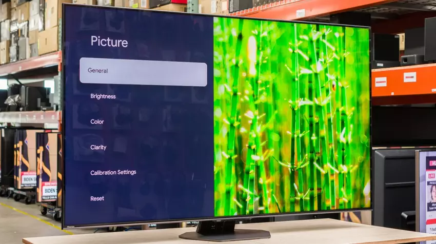 Hisense U8N ULED 4K Fernseher unter 1000 Euro