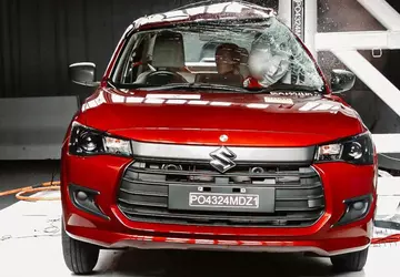 Suzuki-Limousine, die nur 8.000 Dollar kostet, ...