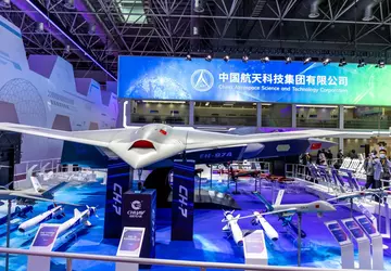 China präsentiert die neueste Caihong-7-Drohne mit ...