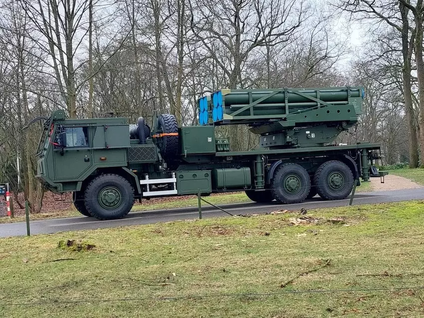 PULS MLRS-Werfer für die Niederlande