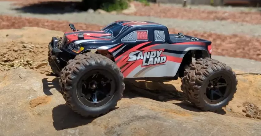 1:18 DEERC 9300 rc unter 100