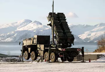 War Zone: Ukraine wird Patriot SAMs ...