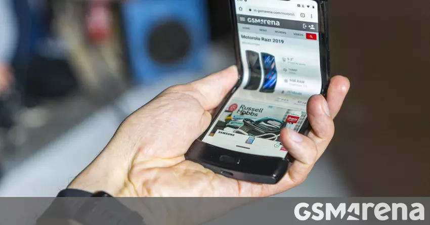 Motorola Razr mit zwei größeren Bildschirmen