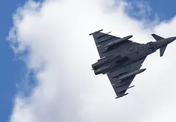Das Vereinigte Königreich hat Eurofighter Typhoon ...