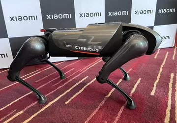 Xiaomi zeigt CyberDog $1500 Roboterhund live