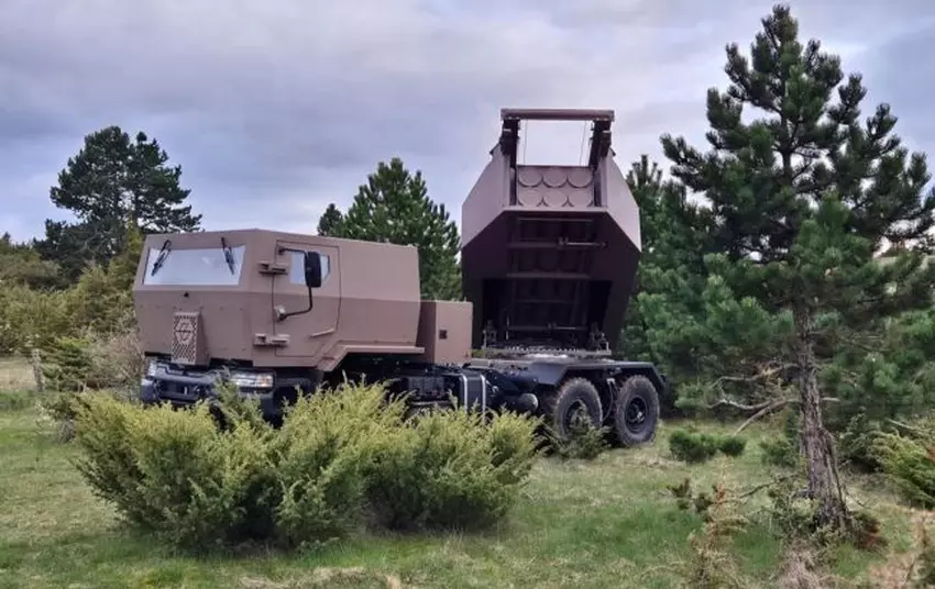 MLRS Foudre. Illustration: Turgis Gaillard