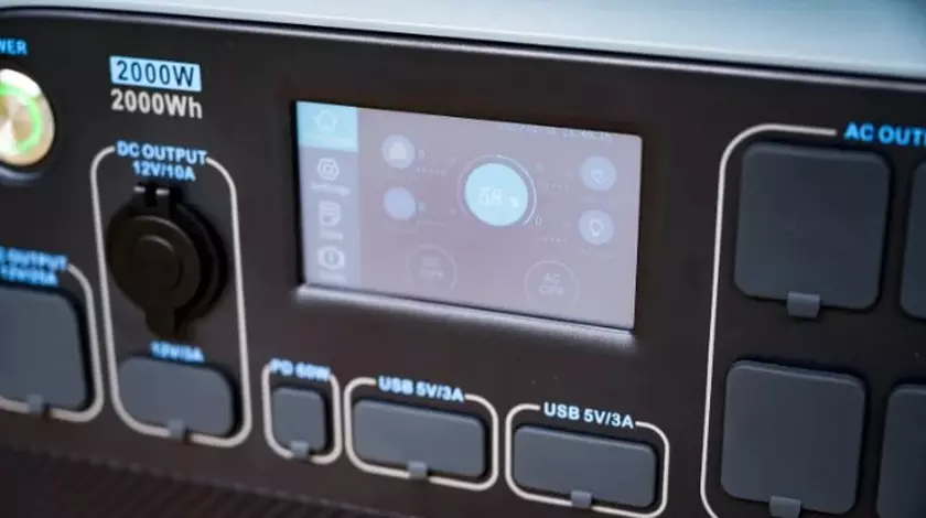 BLUETTI AC200P Energiespeicher Notversorgung