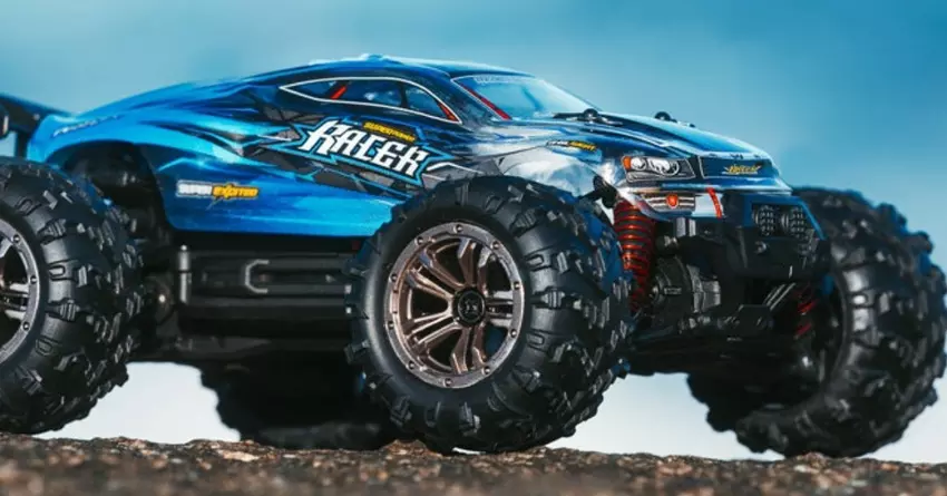 1:20 YONCHER YC100 beste rc-autos unter 100 €