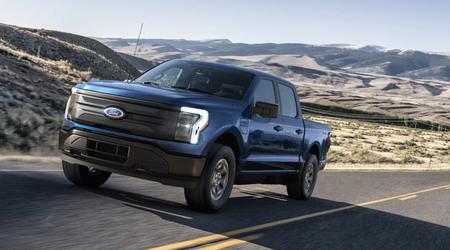 Ford ruft 12.000 F-150 Lightning Trucks wegen eines Problems zurück, das bereits zu einem Unfall geführt hat