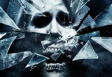 Zehn Jahre später kehrt der Tod ...