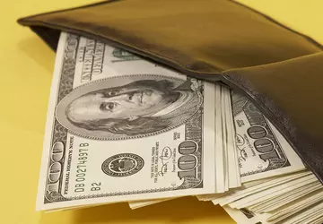 Im Jahr 2023, Spiele aus internen ...