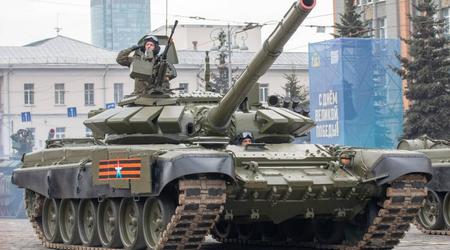 Die ukrainischen Verteidigungskräfte haben Russlands neuesten modernisierten T-72B3-Panzer des Modells 2022 für 3 Millionen Dollar beschlagnahmt.