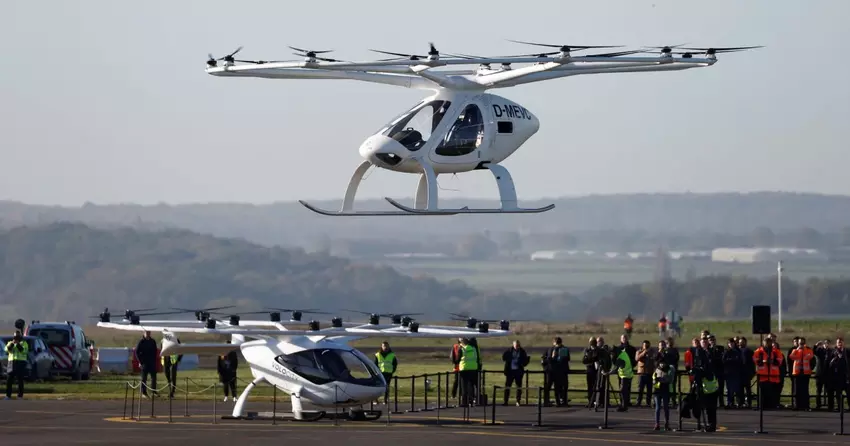 Volocopter-Flugkabine hob erstmals mit einem Passagier an Bord ab - der erste Personentransport ist für die Olympischen Spiele 2024 geplant