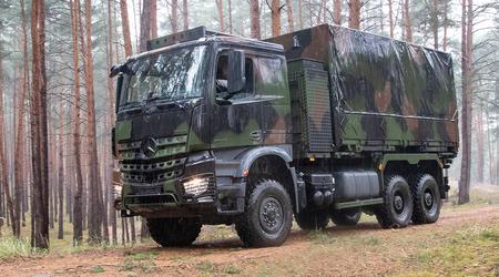 Daimler Truck hat einen großen Auftrag von der Bundeswehr für Mercedes Arocs Trucks erhalten