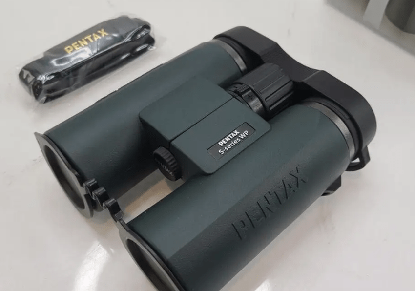 Pentax SD 10x42 ED Armor Fernglas